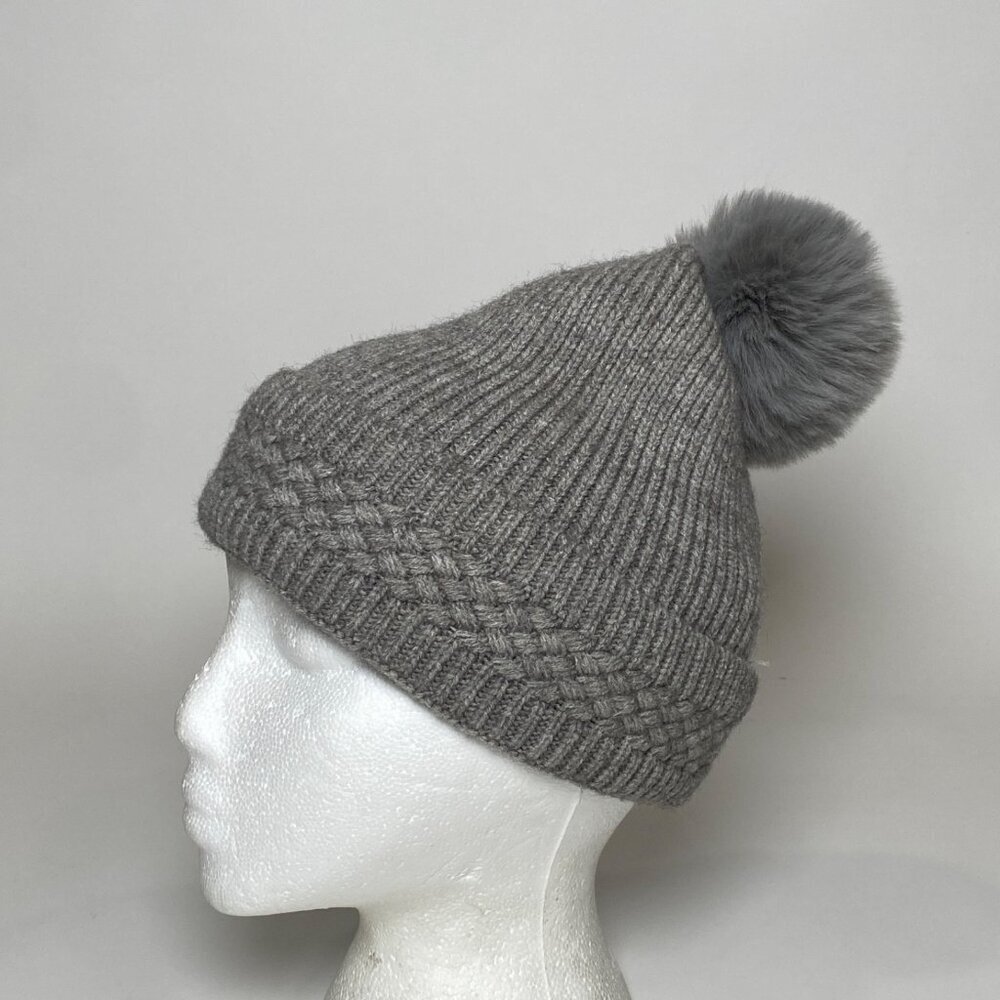 Vince Camuto Knit Beanie Hat Gray with Faux Fur Pom Pom One Size Fits All